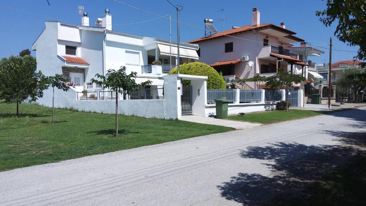 Despina'S House Apartment Nea Kallikrateia Екстериор снимка